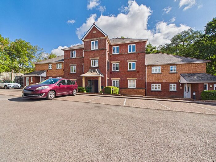 2 Bedroom Flat For Sale In Woodruff Way, Thornhill, Cardiff, CF14