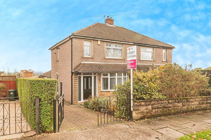 3 Bedroom Semi Detached House For Sale In Brearcliffe Drive, Bradford, BD6