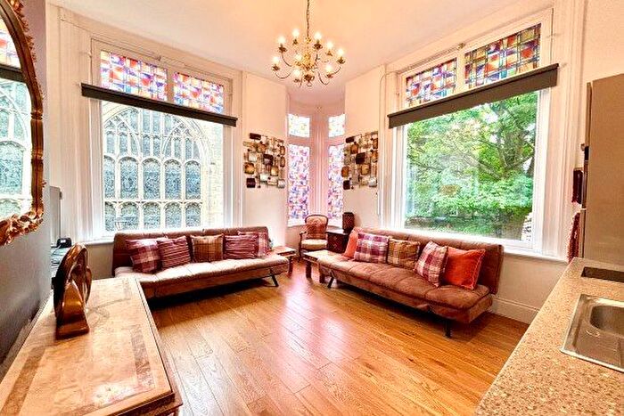 1 Bedroom Flat To Rent In Amen Corner, Newcastle Upon Tyne, NE1