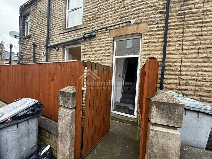 1 Bedroom Terraced House To Rent In Nofolk Street, Batley, WF17