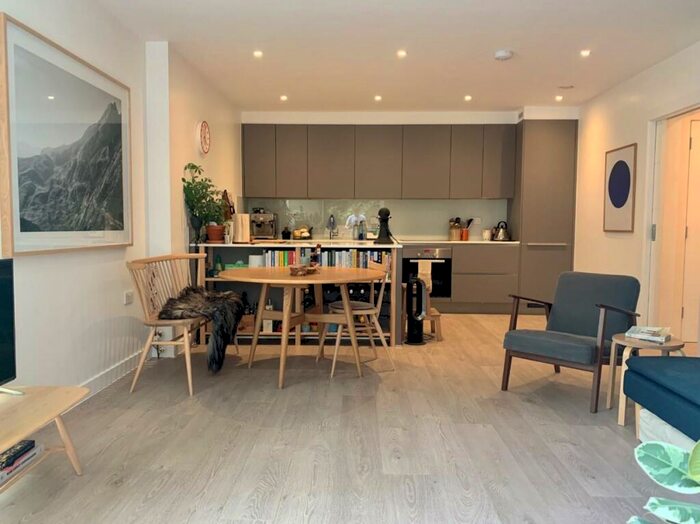 2 Bedroom Apartment To Rent In Churchwood Gardens, Forest Hill, London, SE23