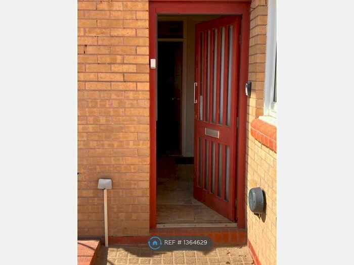 1 Bedroom Flat To Rent In Trawler Road, Maritime Quarter, Swansea, SA1