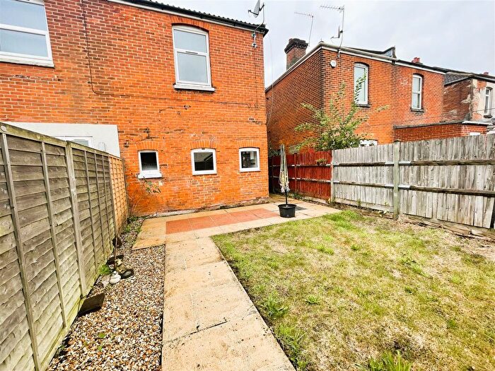 1 Bedroom Maisonette To Rent In Shirley Road, Shirley, Southampton, SO15