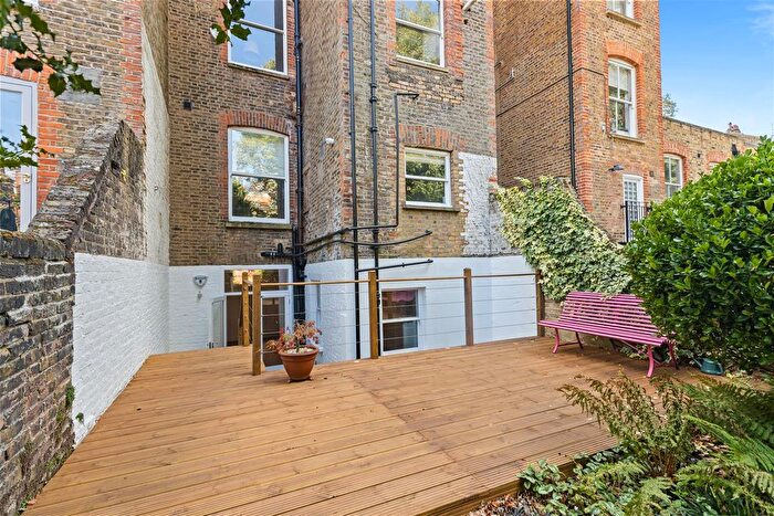2 Bedroom Flat For Sale In Fellows Road, Belsize Park, London, NW3