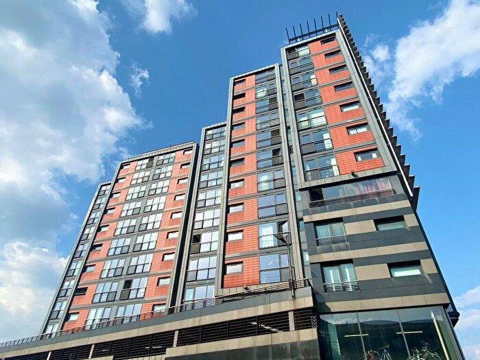 2 Bedroom Flat To Rent In Lancefield Quay, Finnieston, Glasgow, G3