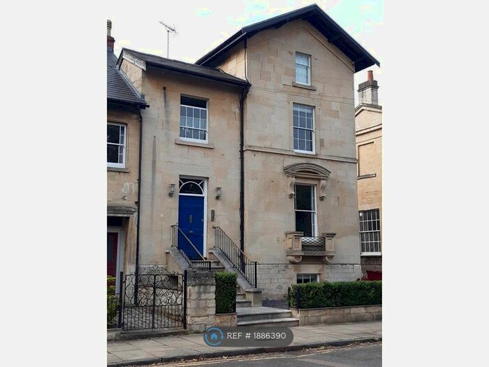 1 Bedroom Flat To Rent In Eldon Square, Reading, RG1