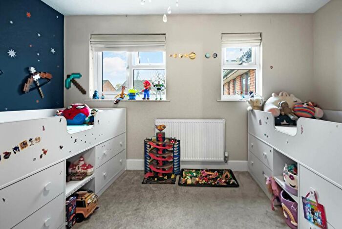 2 Bedroom Terraced House For Sale In Chisbury Close, Bracknell, RG12