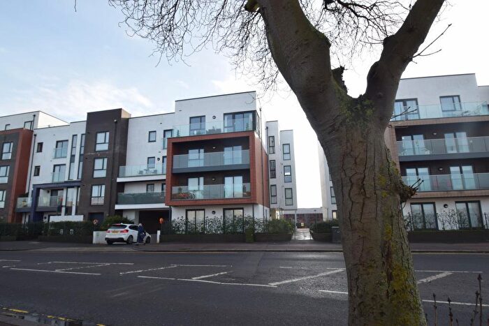 1 Bedroom Flat To Rent In Southpoint, Sutton Road, Southend On Sea, Essex, SS2