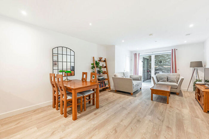 1 Bedroom Flat For Sale In Sheepcote Road, Harrow, Harrow, HA1