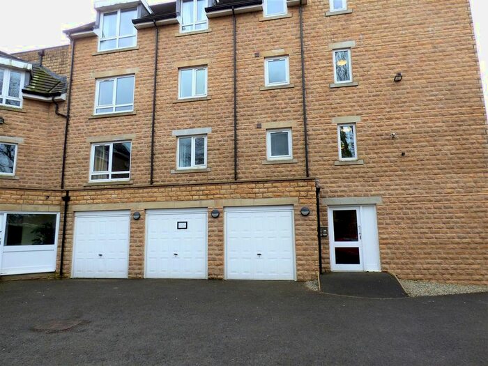 2 Bedroom Flat To Rent In Brownhill Road, Ramsgreave, Blackburn, BB1