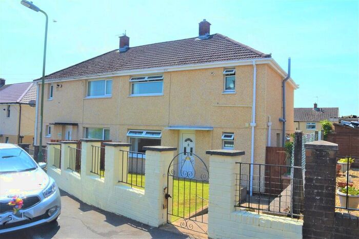 3 Bedroom Semi-Detached House To Rent In Greenhill Place, Gelligaer, CF82