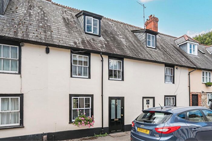 3 Bedroom Terraced House For Sale In Russell Street, Wilton, SP2