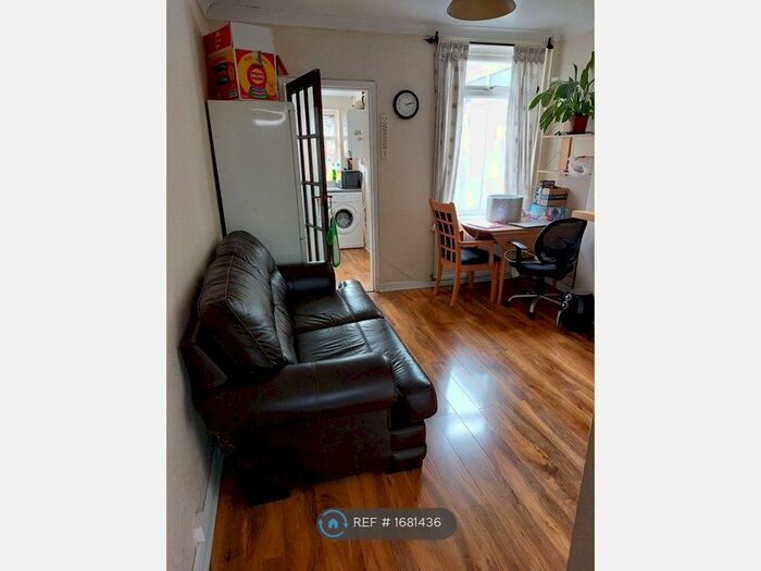 2 Bedroom Terraced House To Rent In Leopold Street, Loughborough, LE11