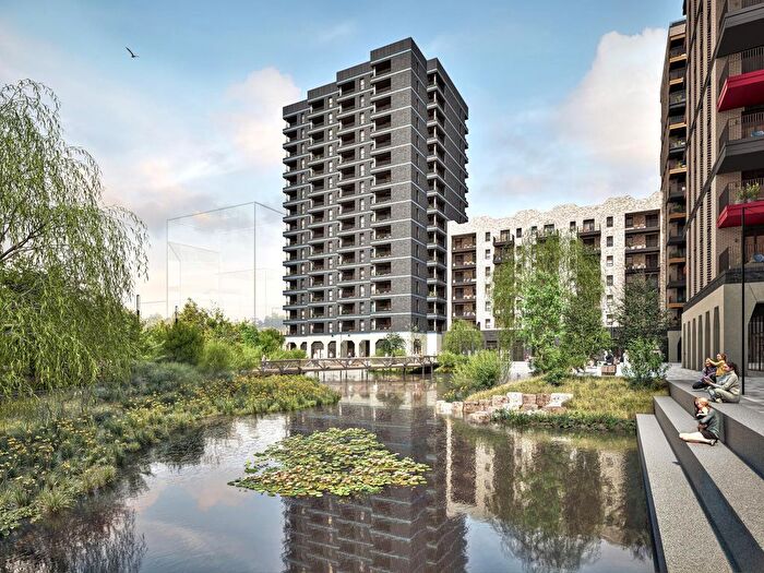 2 Bedroom Flat For Sale In Kent Avenue, Dagenham, RM9