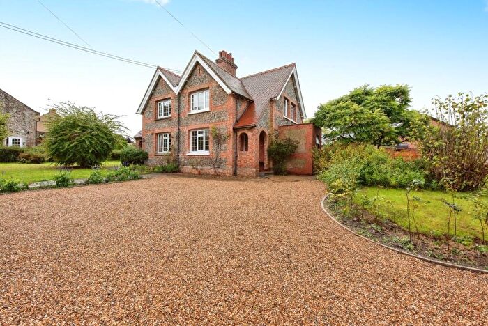 3 Bedroom Semi-Detached House For Sale In The Street, Croxton, IP24