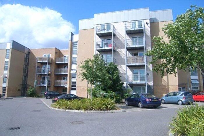 2 Bedroom Flat To Rent In Oldchurch Road, Romford, RM7