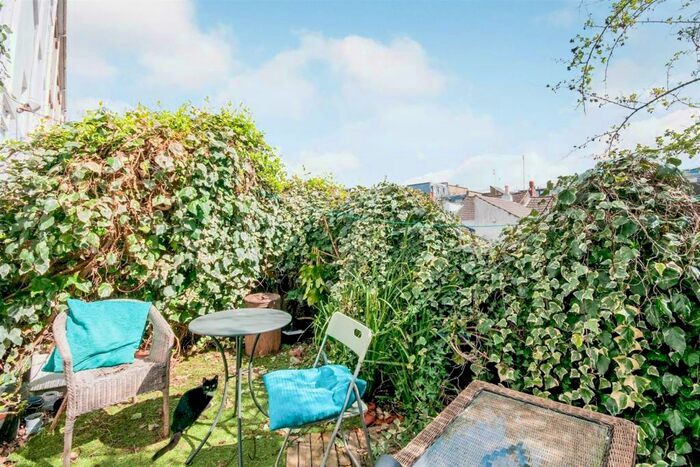 1 Bedroom Flat To Rent In Centurion Road, Brighton, BN1