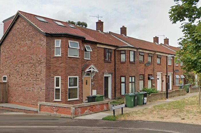 2 Bedroom Apartment To Rent In Romany Gardens, London, E17