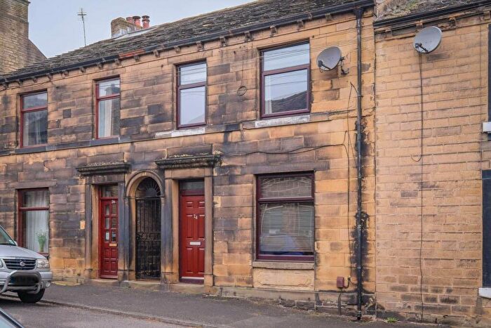 3 Bedroom Terraced House For Sale In Wessenden Head Road, Holmfirth, HD9