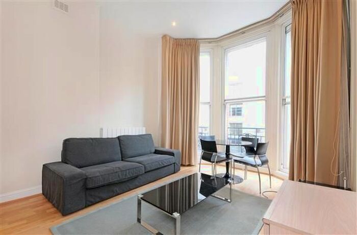 2 Bedroom Flat To Rent In Cedar House, Nottingham Place, London, W1U