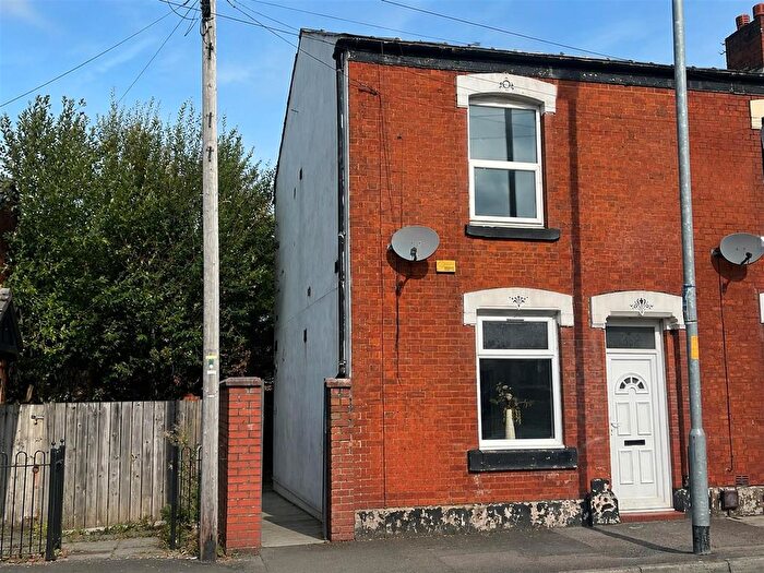 2 Bedroom Terraced House For Sale In Whiteacre Road, Ashton-Under-Lyne, OL6