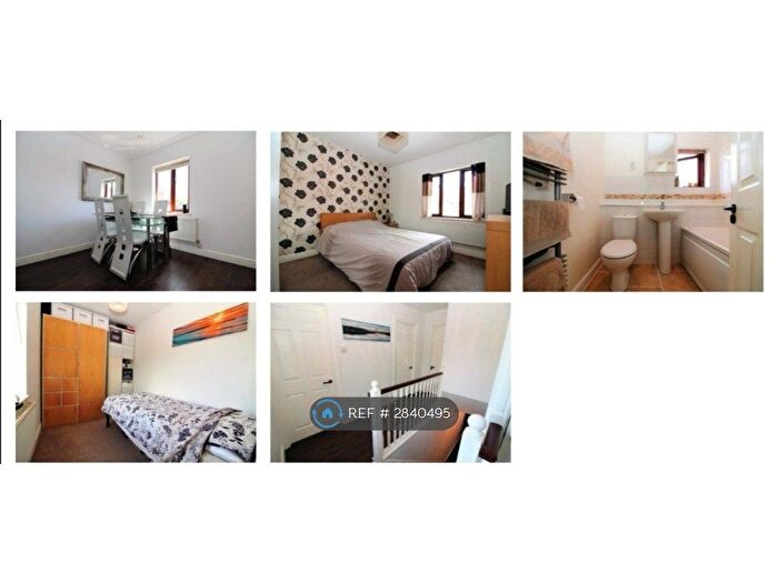 2 Bedroom Flat To Rent In Bruces Wharf Road, Grays, RM17