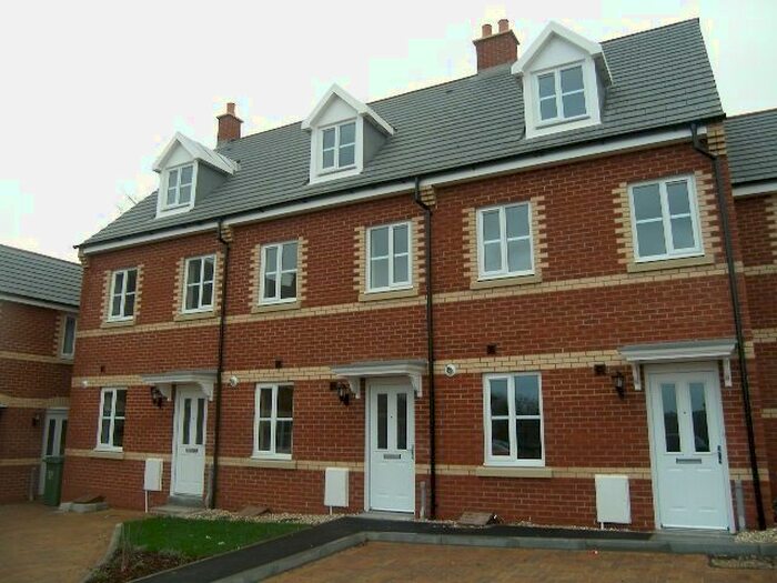 3 Bedroom Terraced House To Rent In Greyfriars Road, Exeter EX4