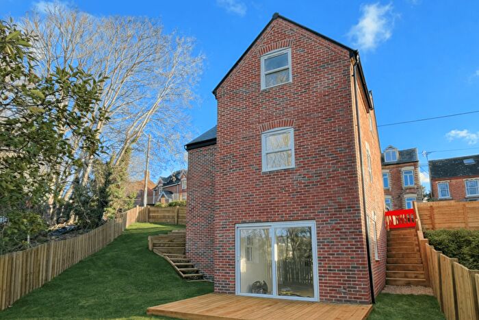 4 Bedroom Detached House For Sale In Lower Spillmans Road, Rodborough, GL5