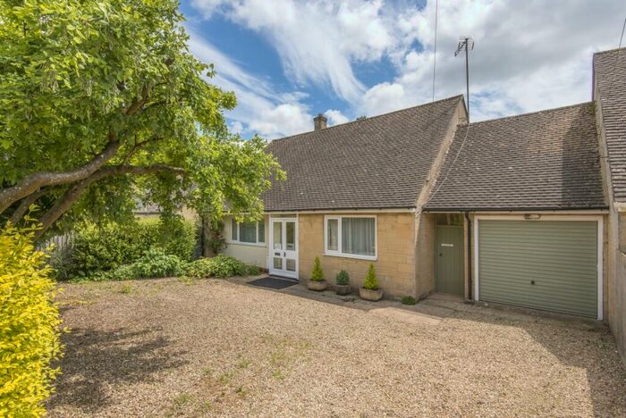 2 Bedroom Detached Bungalow To Rent In Wilcote Lane, Ramsden, OX7