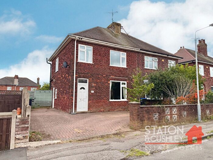 3 Bedroom Semi-Detached House For Sale In Bulwer Road, Mansfield, NG17