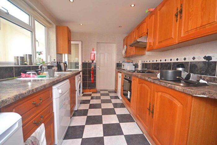 5 Bedroom Terraced House To Rent In Hatherley Road, Reading, RG1