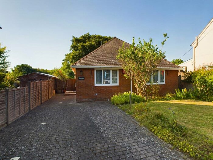 3 Bedroom Detached Bungalow For Sale In Horsham Road, Handcross, Haywards Heath, RH17