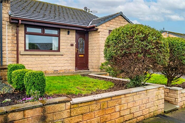 3 Bedroom Bungalow To Rent In Fernbank Avenue, Barnoldswick, Lancashire, BB18