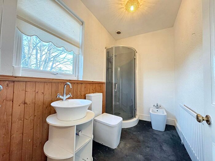 3 Bedroom Terraced House For Sale In Sunderland Road, Gilesgate, Durham, Durham, DH1