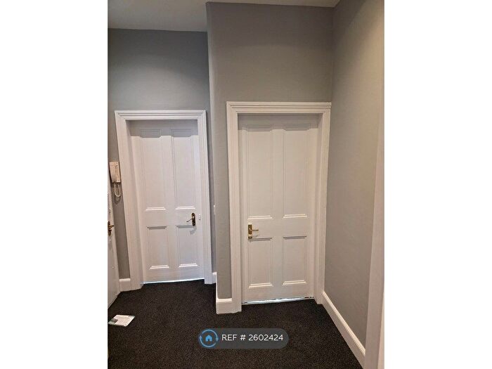 3 Bedroom Flat To Rent In Falcon Avenue, Edinburgh, EH10