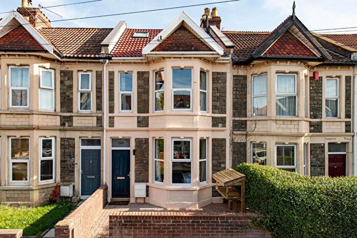 6 Bedroom Terraced House To Rent In Bloomfield Road, Bristol, BS4