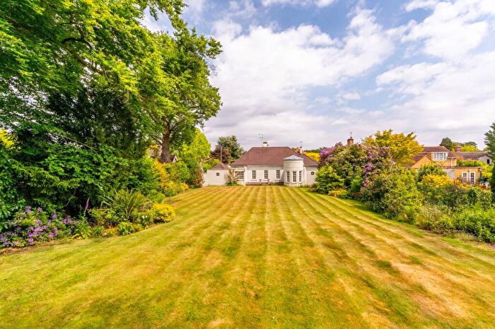 3 Bedroom Detached House For Sale In Broomfield Park, Sunningdale, Sunningdale, Ascot, SL5