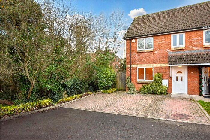 3 Bedroom Semi-Detached House For Sale In Poplar Road, Taunton, Somerset, TA1