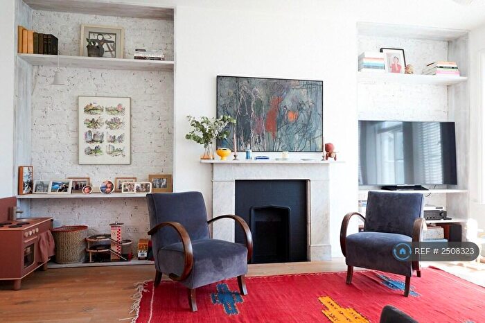 2 Bedroom Maisonette To Rent In Hazelmere Road, Queens Park, London, NW6