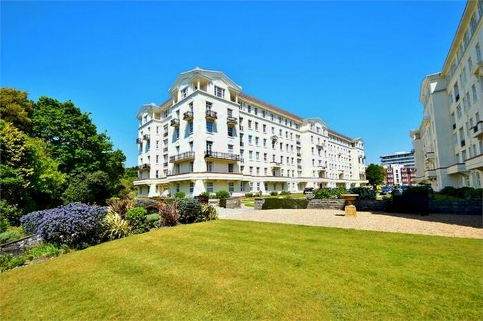 3 Bedroom Flat To Rent In Bath Road, Bournemouth, BH1