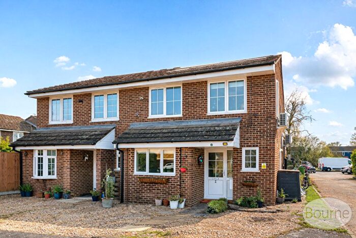 5 Bedroom End Terrace House For Sale In Larkfield, Cobham, Surrey, KT11