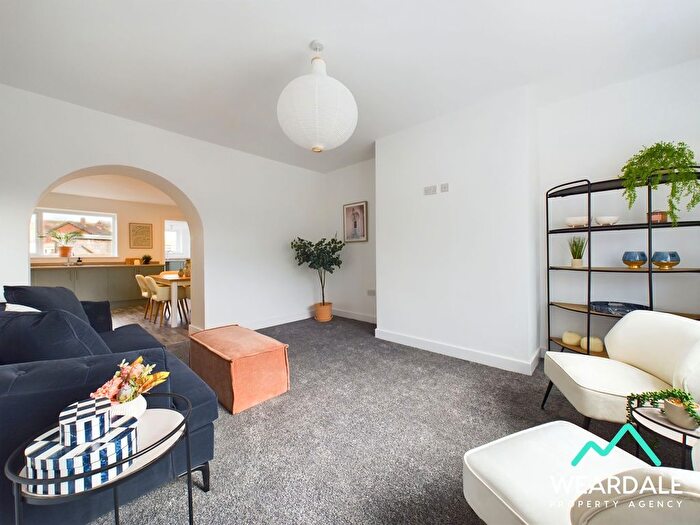 3 Bedroom Terraced House For Sale In Hallsfield, Wolsingham, DL13