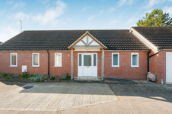 2 Bedroom Detached Bungalow For Sale In Station Road, Cholsey, OX10