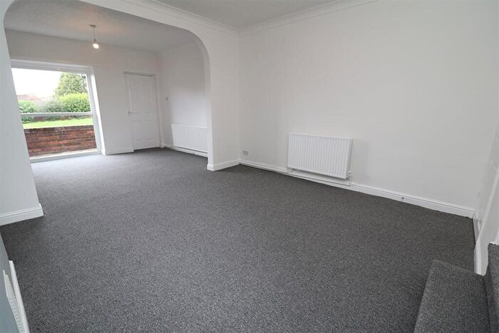 3 Bedroom Terraced House To Rent In Beresford Road, Maltby, Rotherham, S66