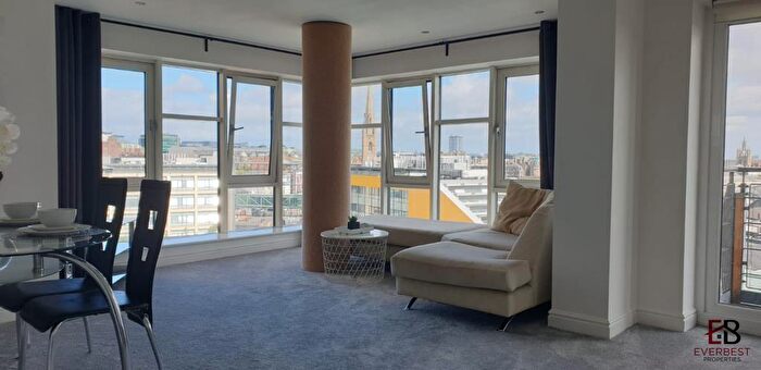 2 Bedroom Apartment To Rent In The Bar, St James Gate, Newcastle Upon Tyne, NE1