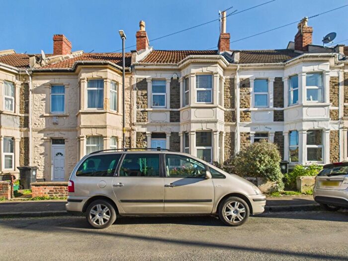 2 Bedroom House For Sale In Byron Street, Redfield, Bristol, BS5