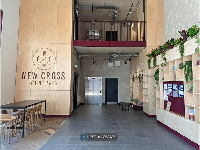 2 Bedroom Flat To Rent In Addington Street, Manchester, M4