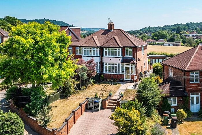 3 Bedroom Semi Detached House For Sale In Parkway, Dorking, RH4
