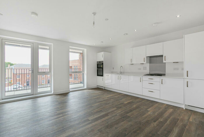 2 Bedroom Apartment To Rent In Oakleigh Road North, Whetstone, London, N20