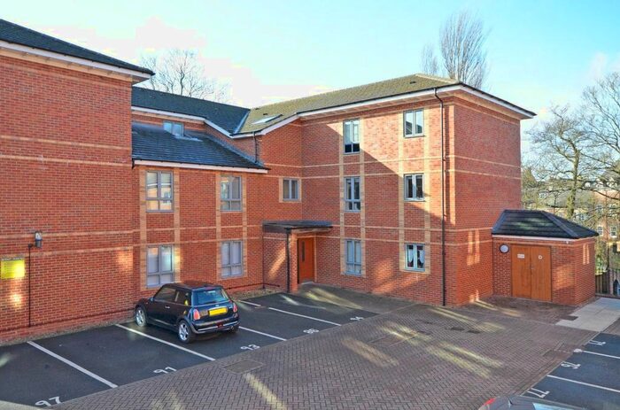 1 Bedroom Flat To Rent In Longley House, College Mews, York, YO31